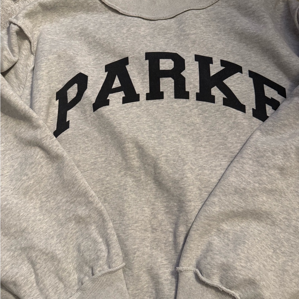 Limited collab PARKE X Set Active reversible mock neck.